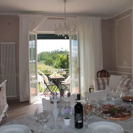In Montecarlo Lucca 23964 Apartamento