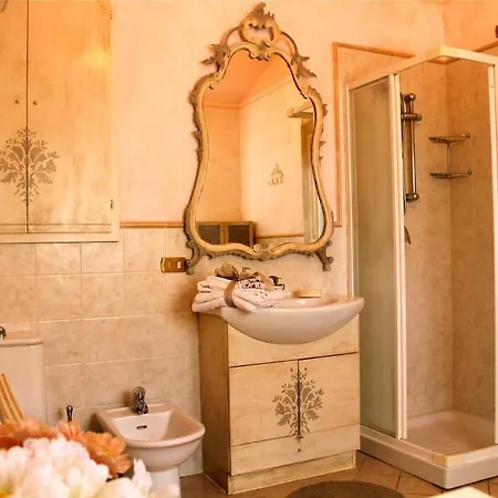 In Montecarlo Lucca 23964 Apartamento San Piero in Campo (Tuscany)