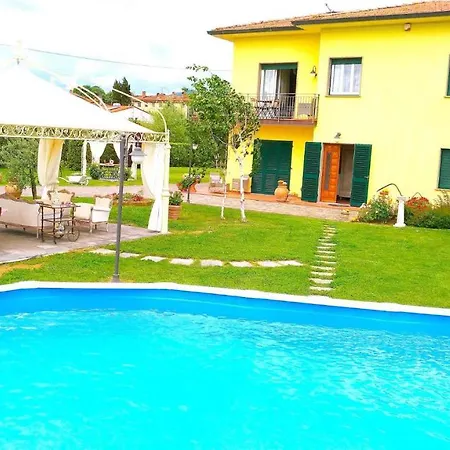In Montecarlo Lucca 23964 Apartamento *